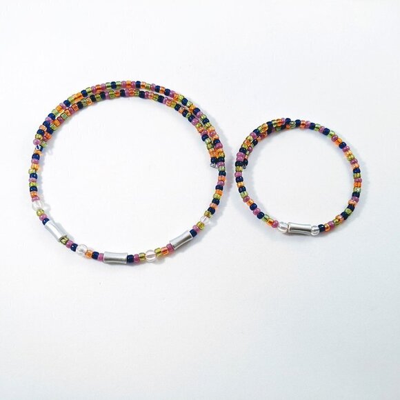 Multicolor Beaded Wire Choker & Bracelet - Picture 2 of 8